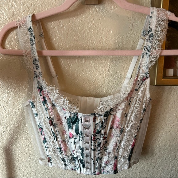 Victoria’s Secret corset crop top - Picture 3 of 4